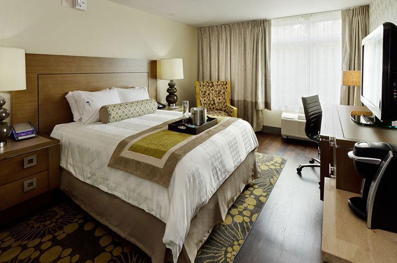 Hotel Indigo East End By Ihg Riverhead Extérieur photo